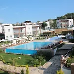 Dibek Homes & Pensiune 4*