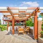 Dibek Homes & 4*