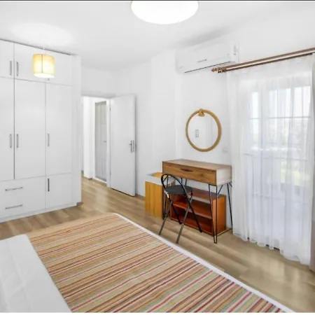 Dibek Homes & Pensiune