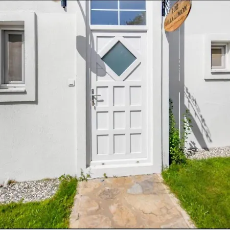 Dibek Homes & Penzion 4*