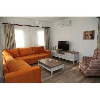 Πανσιόν Dibek Homes & 4*