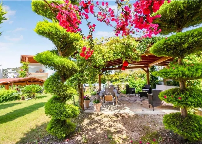 Dibek Homes & بيت ضيافة يالِكافاك