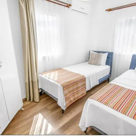 Dibek Homes & 4* 얄리카베크