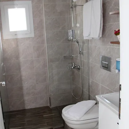 Dibek Homes & ゲストハウス 4*