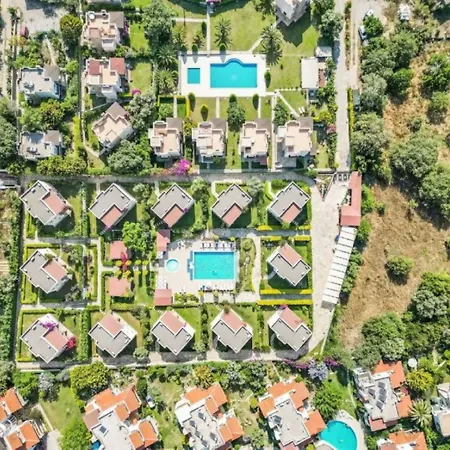 ゲストハウス Dibek Homes & 4*