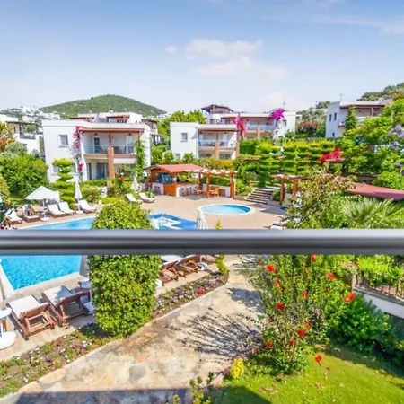 Dibek Homes & 4* يالِكافاك