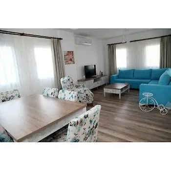 Dibek Homes & ゲストハウス